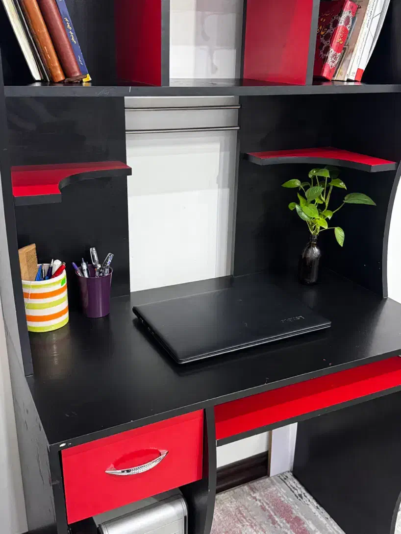 فروش میز تحریر میز کامپیوتر|میز تحریر و کامپیوتر|بندرعباس, |دیوار