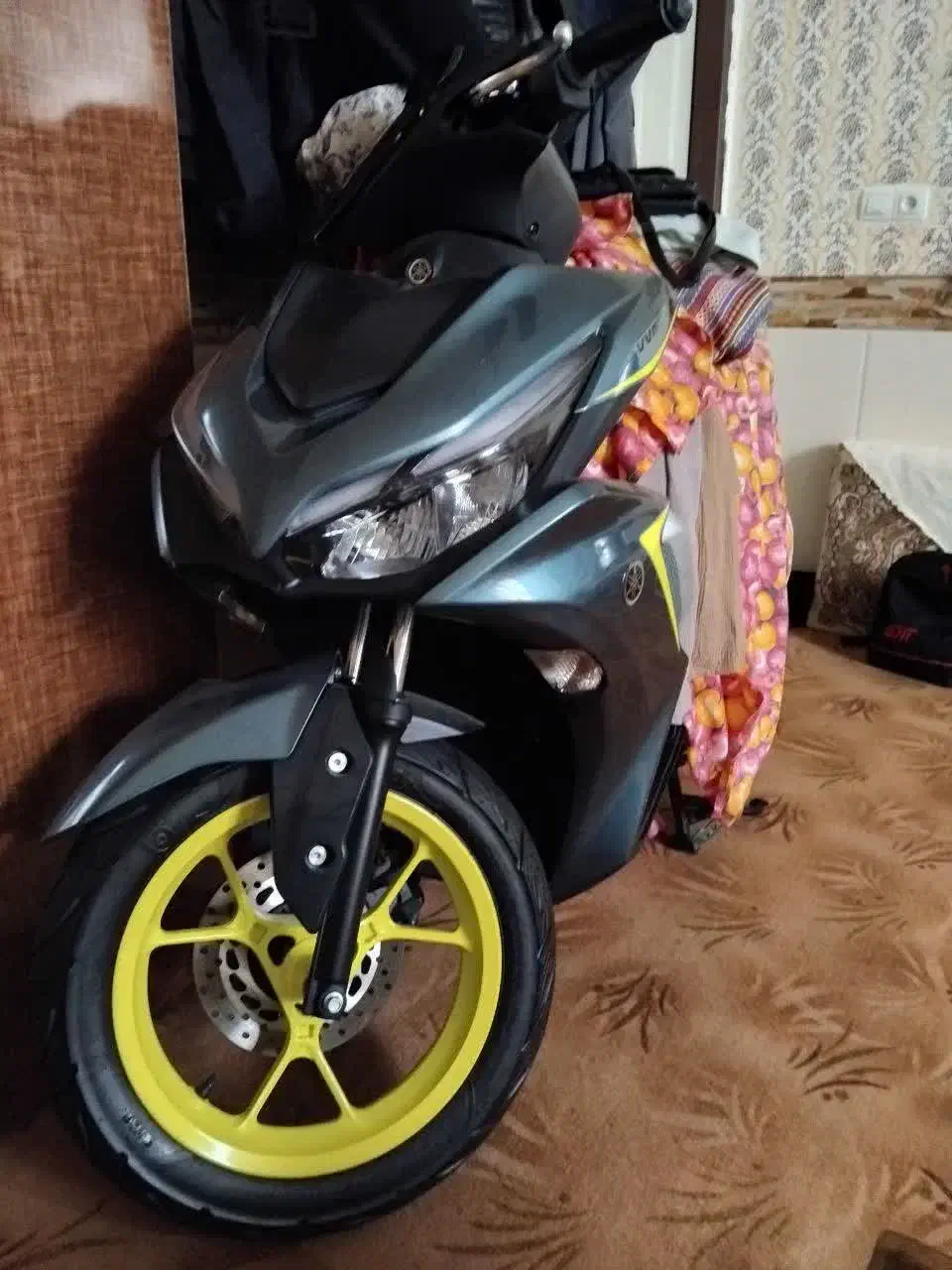 موتور آیروکس مدل۱۴۰۲|موتورسیکلت|زنجان, |دیوار