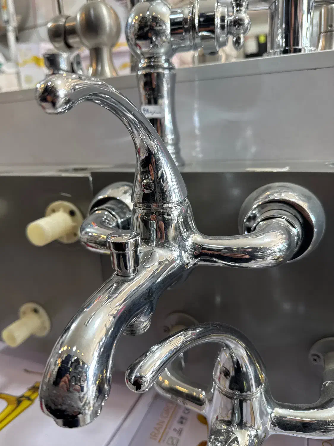 شیر دوش هودین لینو|مصالح و تجهیزات ساختمان|شیراز, تحویلی|دیوار