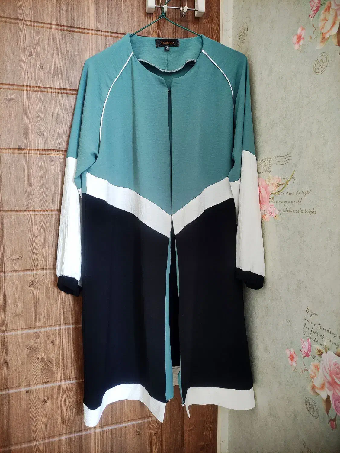 تعدادی مانتو و لباس|لباس|بیرجند, |دیوار