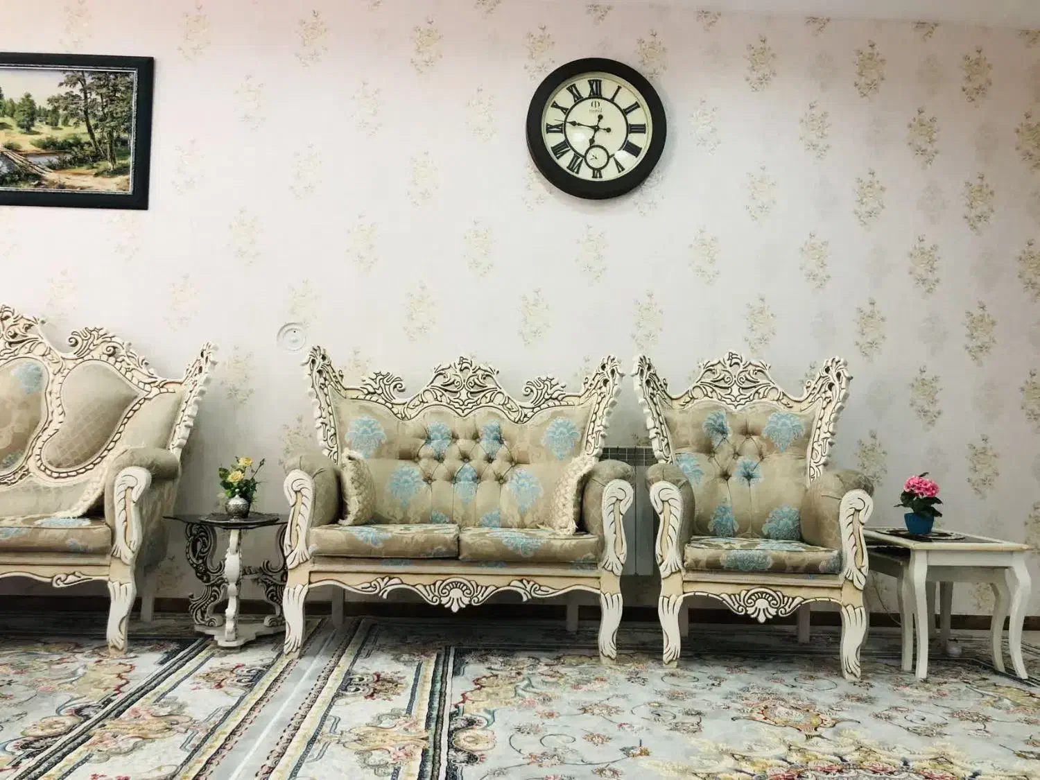 یک دست مبل نیمه سلطنتی 7 نفره بسیار شیک|مبلمان خانگی و میز عسلی|بیرجند, |دیوار