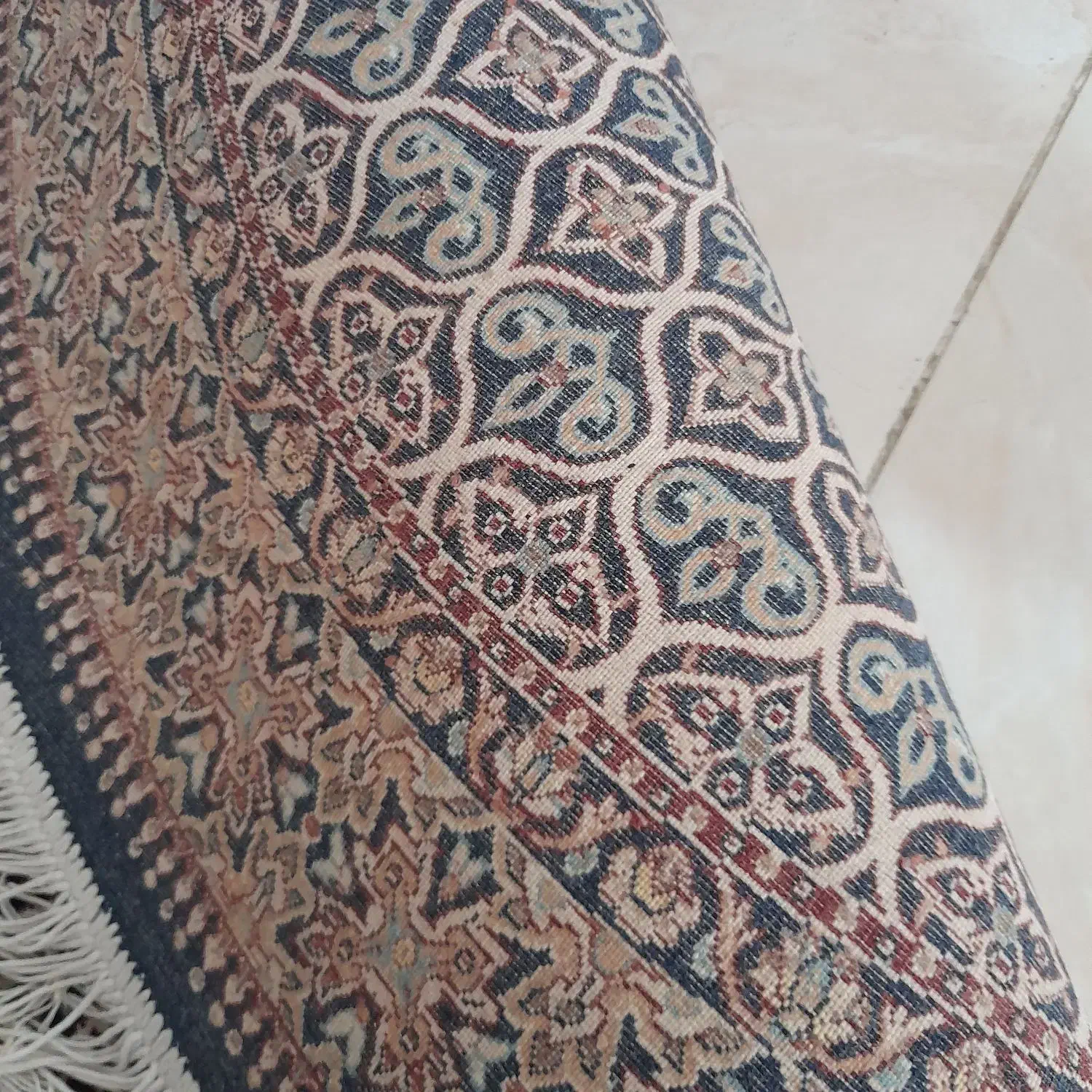 فرش گرد  یک در یک|فرش|کرمانشاه, |دیوار