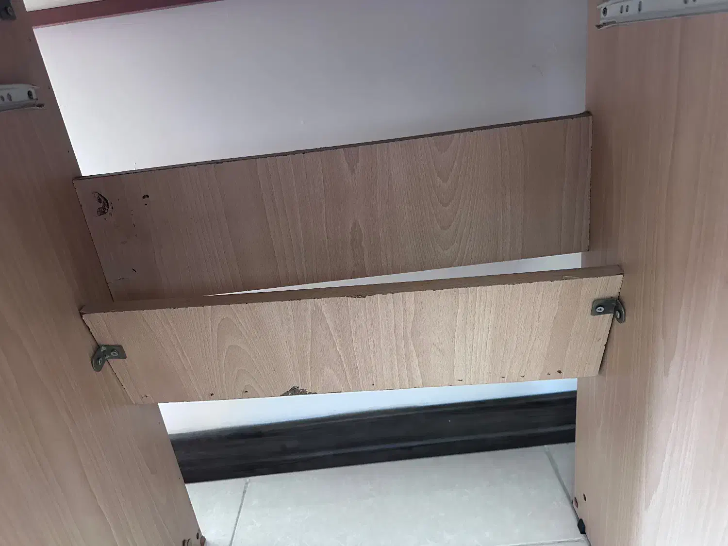 میز‌کامپیوتر|میز تحریر و کامپیوتر|رشت, کوی مهر|دیوار