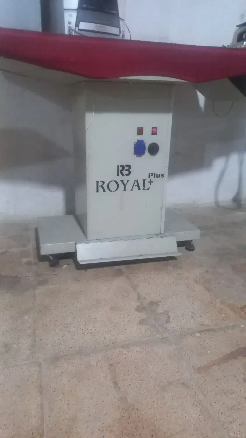 مکش رویال درحدنو کلا۶ماهه خریدم|اتو و لوازم اتو|شریفآباد, |دیوار