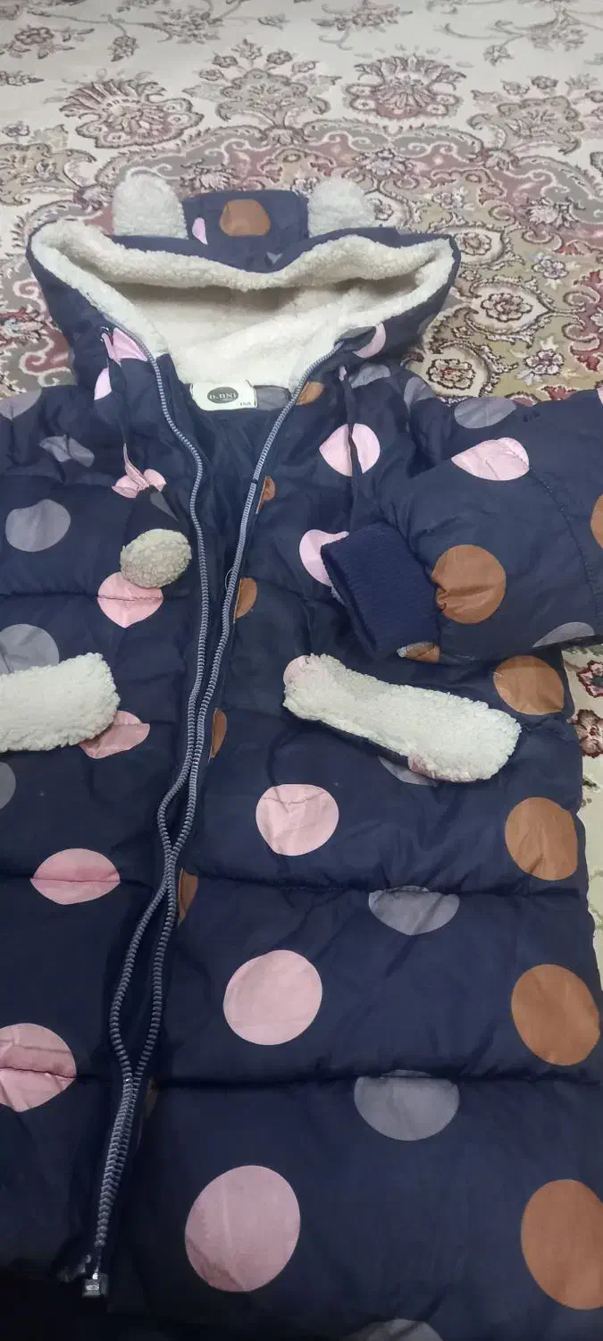 کاپشن دخترانه نو|کفش و لباس بچه|اصفهان, شهید رجایی|دیوار