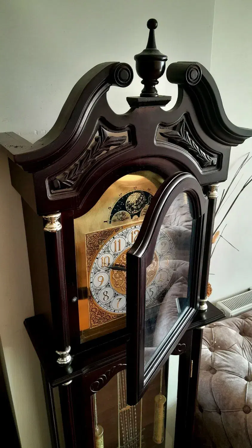 ساعت آنتیک لاکچری تمام چوبی پاندول سالم|ساعت دیواری و تزئینی|کرج, مطهری|دیوار