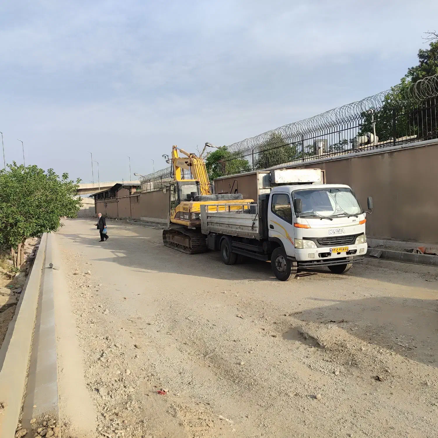 کامیونت ۶تن مدل ۹۶|خودرو سنگین|گرمدره, |دیوار