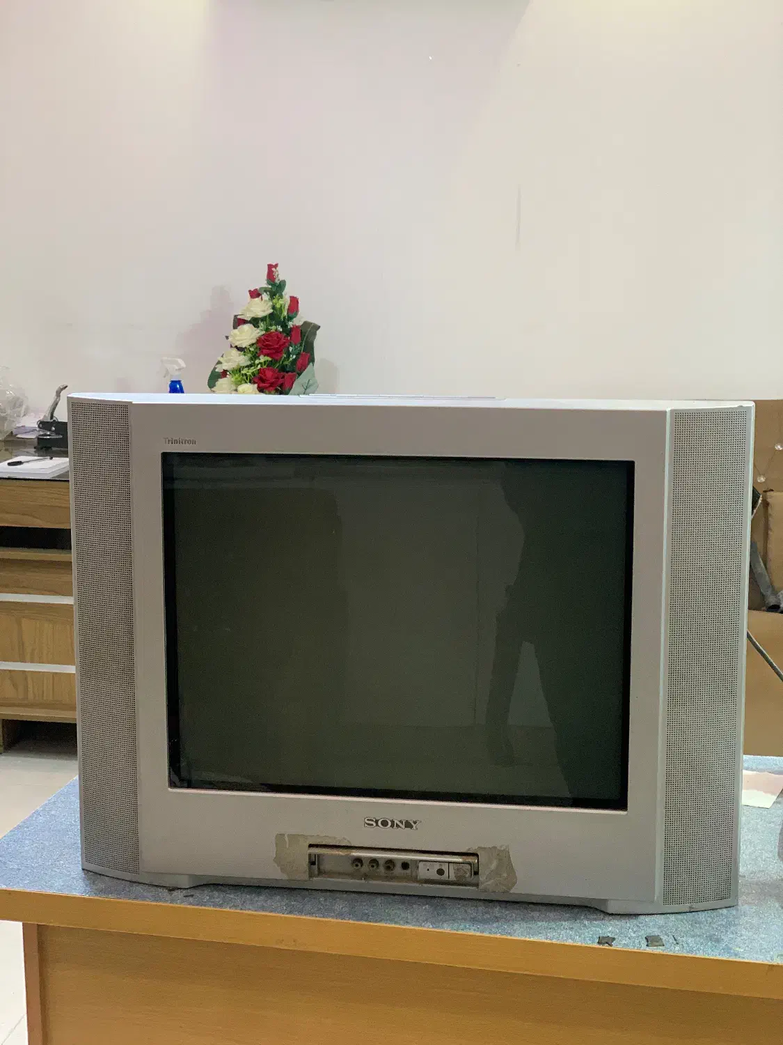 تلویزیون سونی ۲۲ اینچ|تلویزیون و پروژکتور|لاهیجان, یحی آباد|دیوار