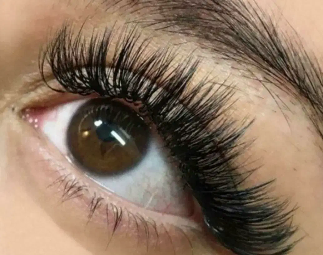 آرایشی و زیبایی  در  چوبیندر|خدمات آرایشگری و زیبایی|اقبالیه, |دیوار