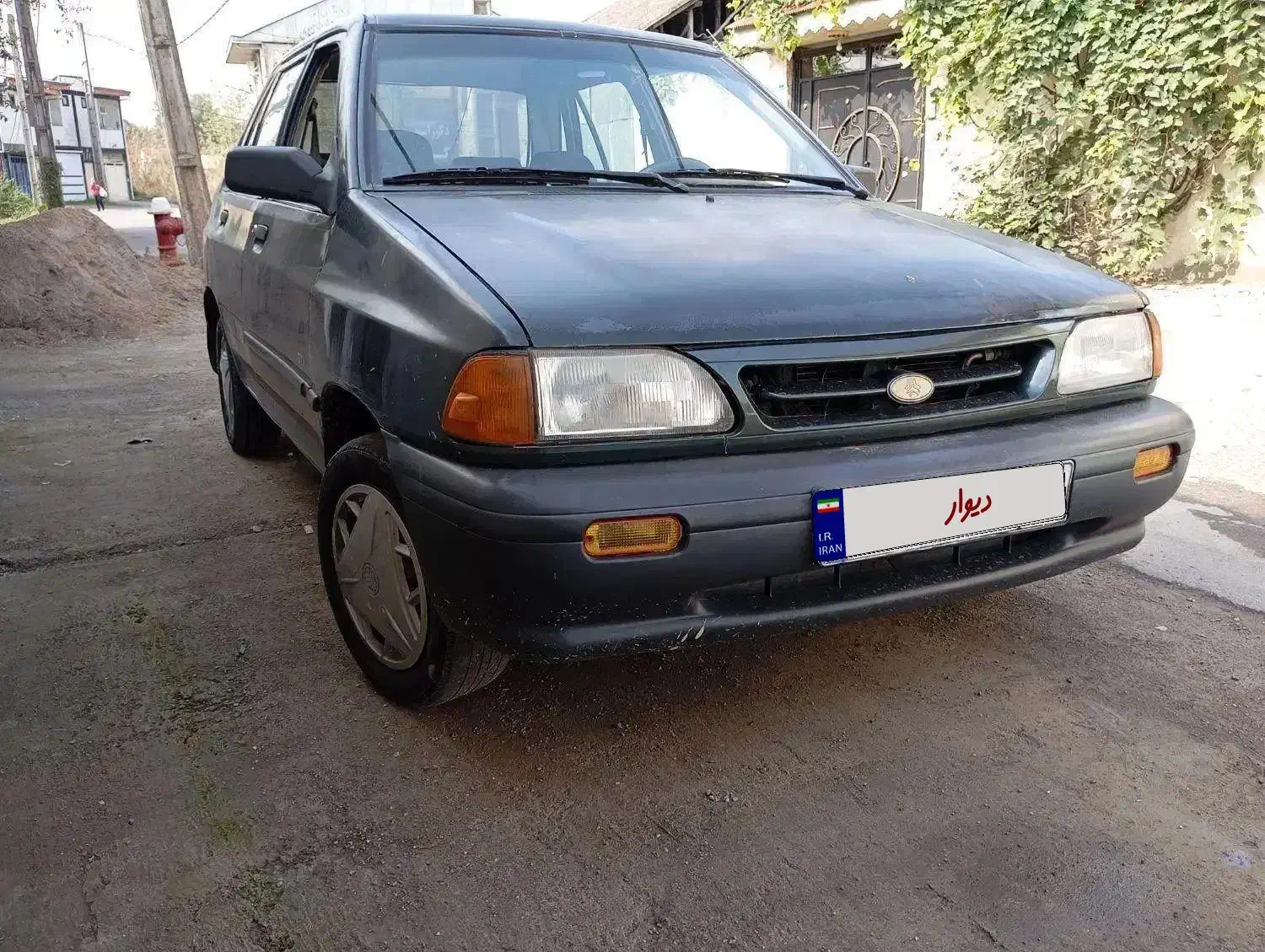 پراید مدل۸۲ یشمی دوگانه دستی.|خودرو سواری و وانت|رشت, آب آسیاب|دیوار