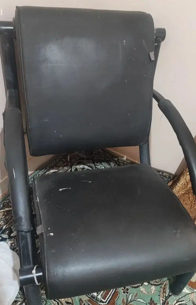 فروش فوری صندلی نهار خوری و صندلی اداری|صندلی و نیمکت|فردیس, شهرک سپاه|دیوار