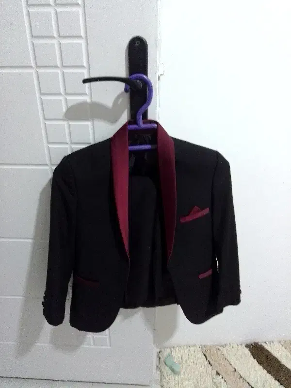 کت و شلوار|لباس|هشتگرد, شهرک آپادانا|دیوار