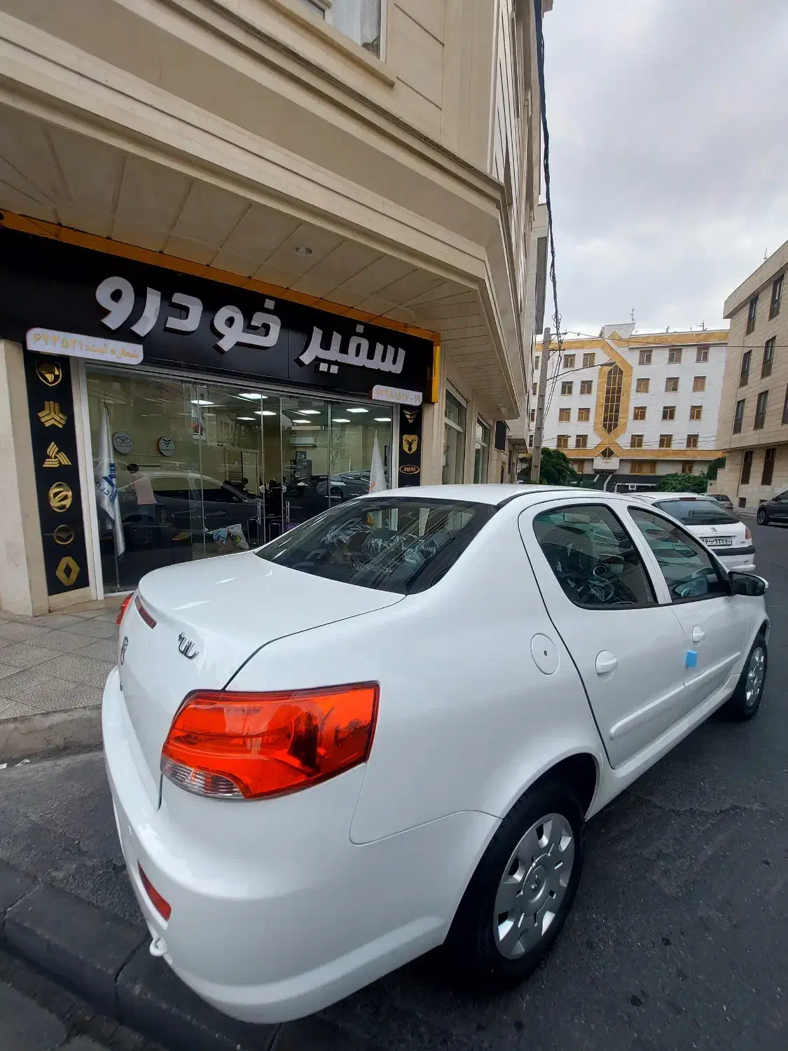 رانا پلاس فلز ارتقا ESP / سفید اقساط بانکی ۱۴۰۴|خودرو سواری و وانت|تهران, فردوس|دیوار