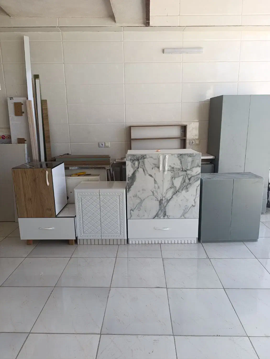 کمد دراور ام دی اف|جاکفشی، کمد، دراور|کازرون, |دیوار