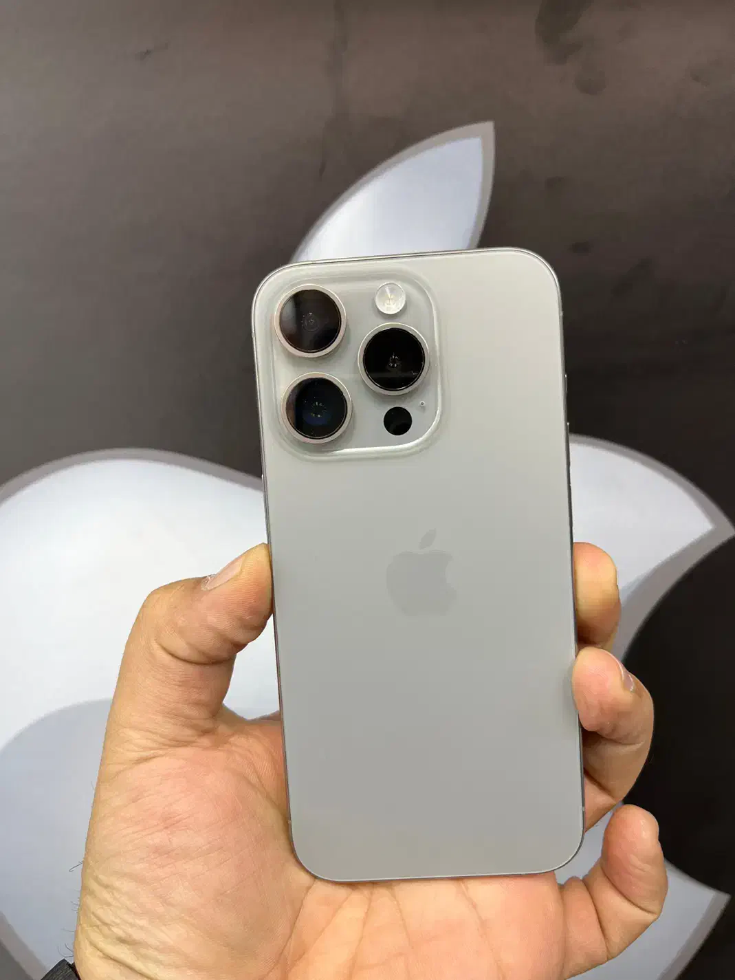 15 pro بدون خط و خش|موبایل|کرج, اصفهانی‌ها|دیوار