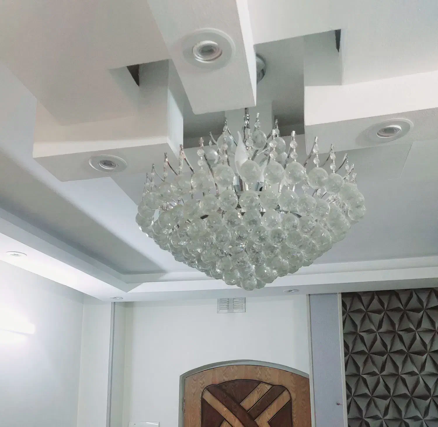 لوستر  کریستال|لوستر و چراغ آویز|اصفهان, فروردین|دیوار