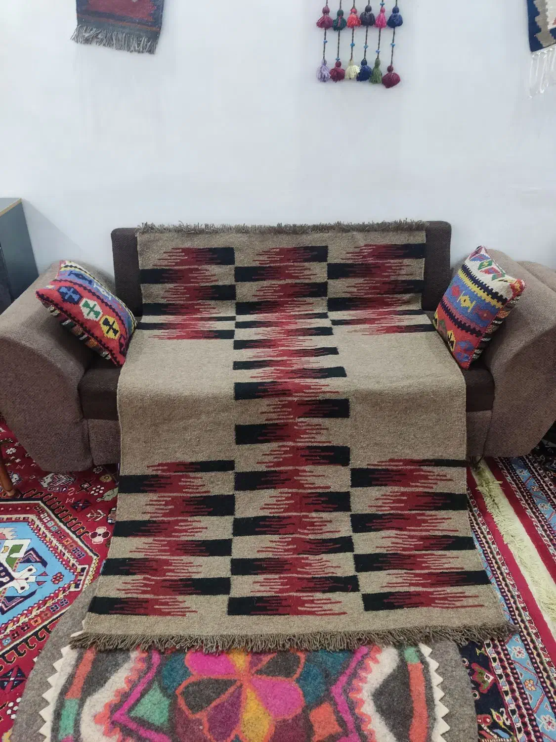 گلیم بزرگ|گلیم، جاجیم، گبه|یاسوج, |دیوار