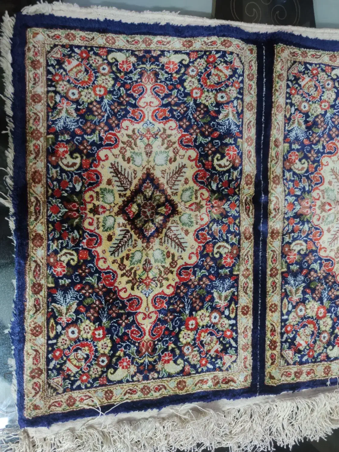 رومیزی تمام ابریشم دستبافت|فرش|تهران, نازی‌آباد|دیوار