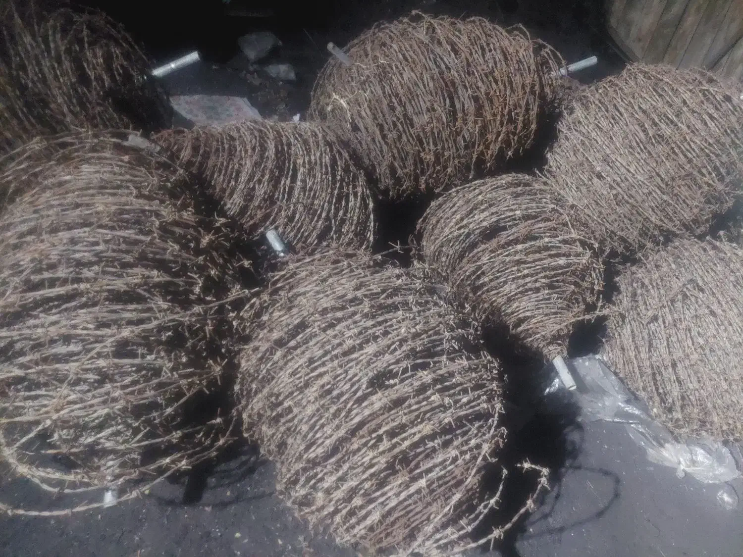 سیم خاردار سالم|ابزارآلات|سبزوار, قصبه غربی|دیوار