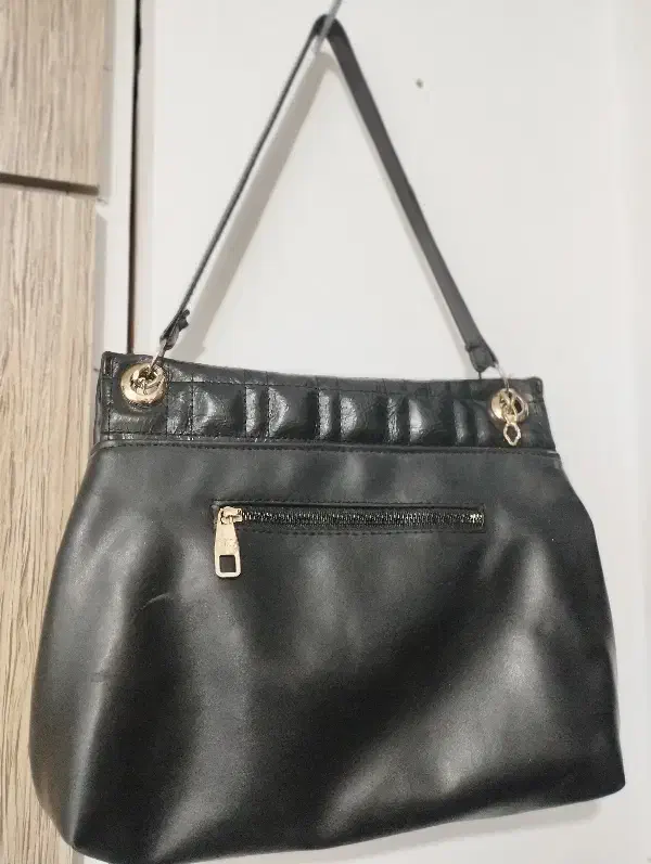 کیف دوشی زبانه جا دار|کیف، کفش، کمربند|میاندوآب, |دیوار