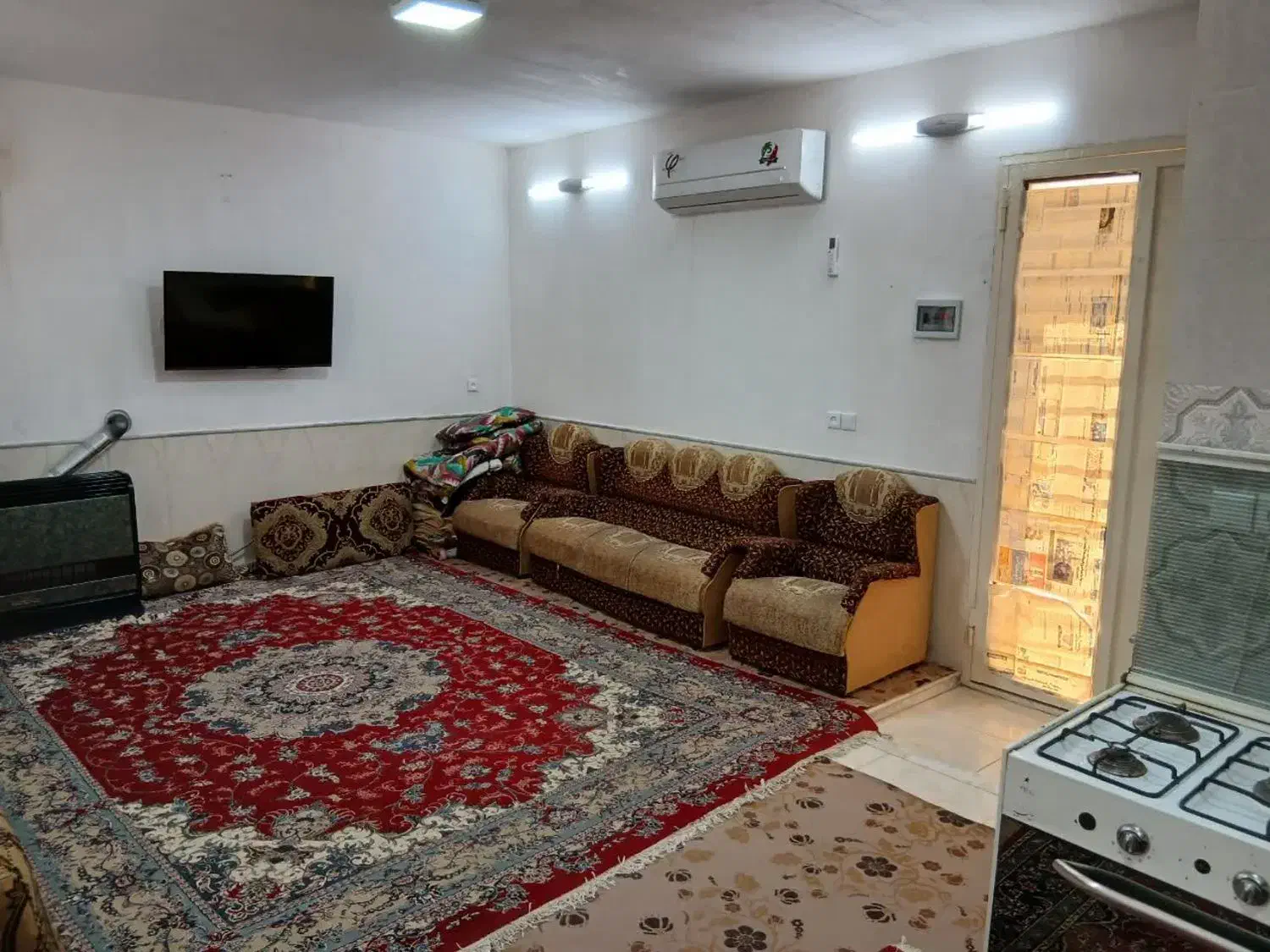 سوئیت روزانه هفتگی ماهانه اجاره|اجارهٔ کوتاه‌مدت آپارتمان و سوئیت|کاشان, خزاق|دیوار