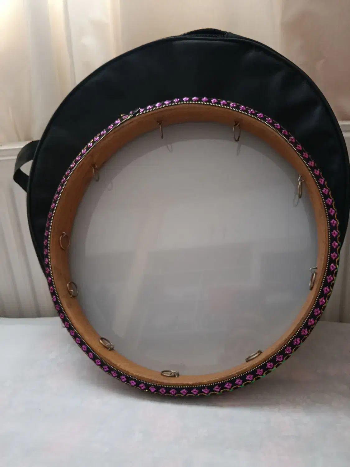 دایره (قاوال)|سازهای سنتی|سهند, |دیوار