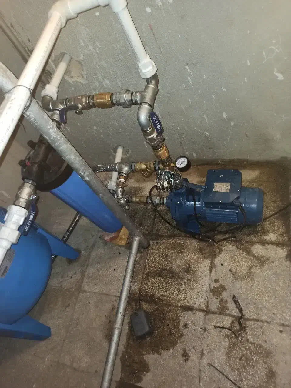 نصب پمپ آب خانگی و صنعتی|خدمات پیشه و مهارت|تهران, هروی|دیوار