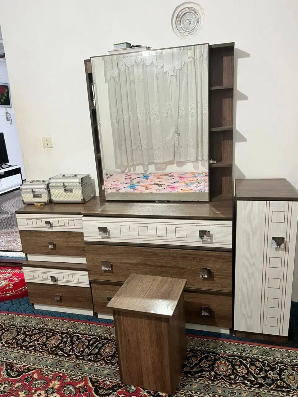 سرویس خواب کامل**فروش فوری**|تخت و سرویس خواب|چالوس, |دیوار