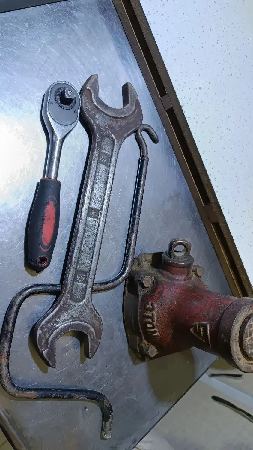 آچار و جک ۳تنی|ابزارآلات|قوچان, |دیوار