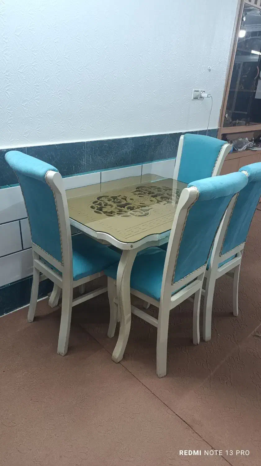 میز تلویزیون ومیز نهار خوری|میز و صندلی غذاخوری|برخوار, |دیوار