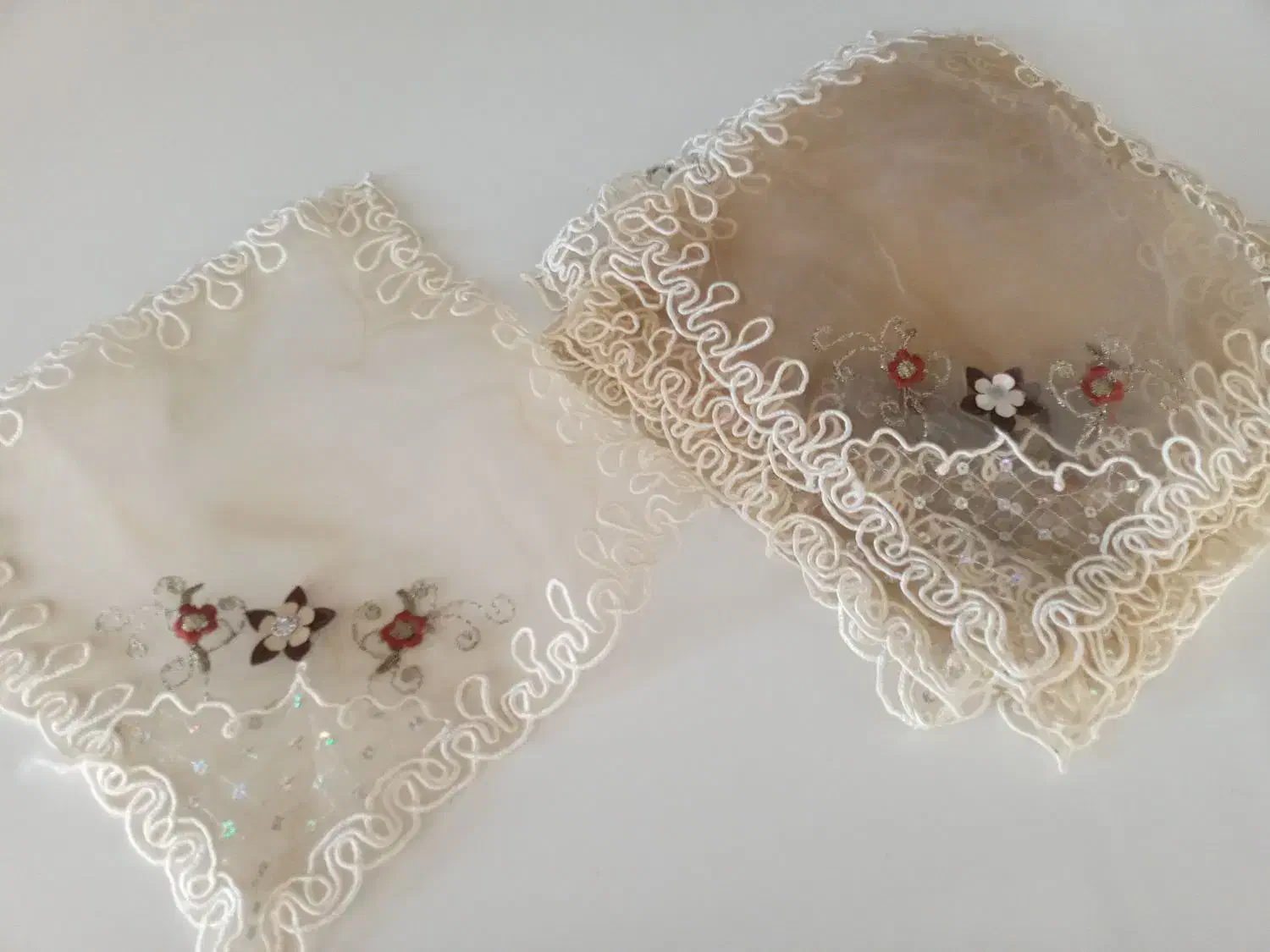 تو ویترینی|پرده، رانر، رومیزی|اردکان, |دیوار