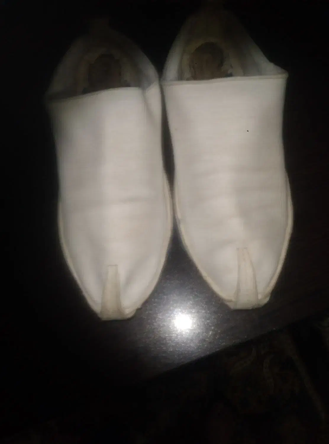 کفش|کیف، کفش، کمربند|لنجان, |دیوار