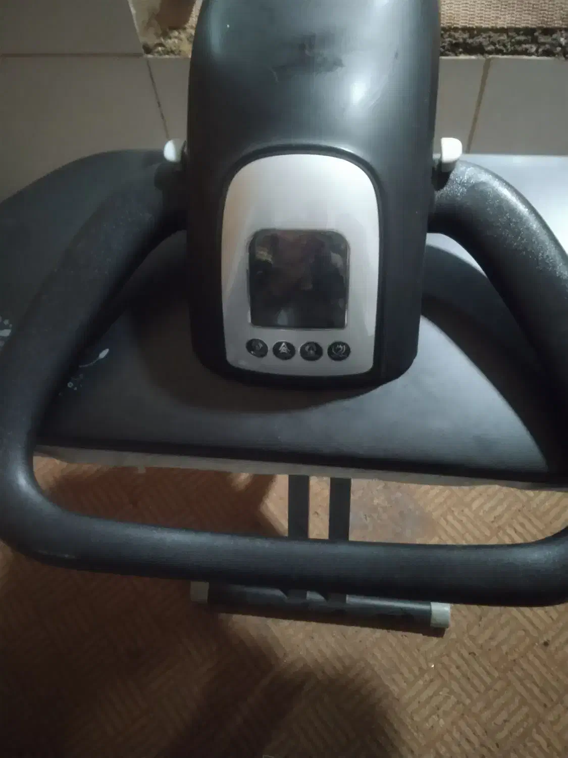 اتو پرسی ایستادهUPE سالم|اتو و لوازم اتو|سنندج, |دیوار