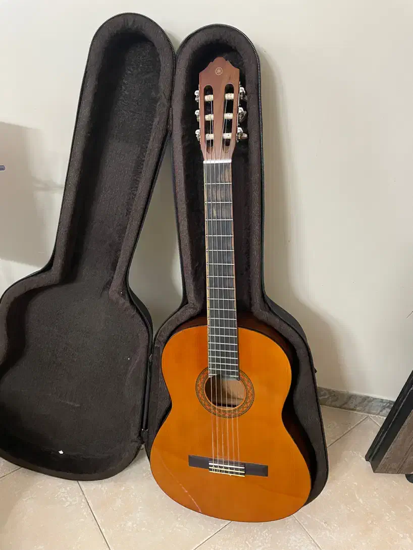 گیتار yamaha c40|گیتار، بیس، امپلیفایر|کرج, بنیاد|دیوار