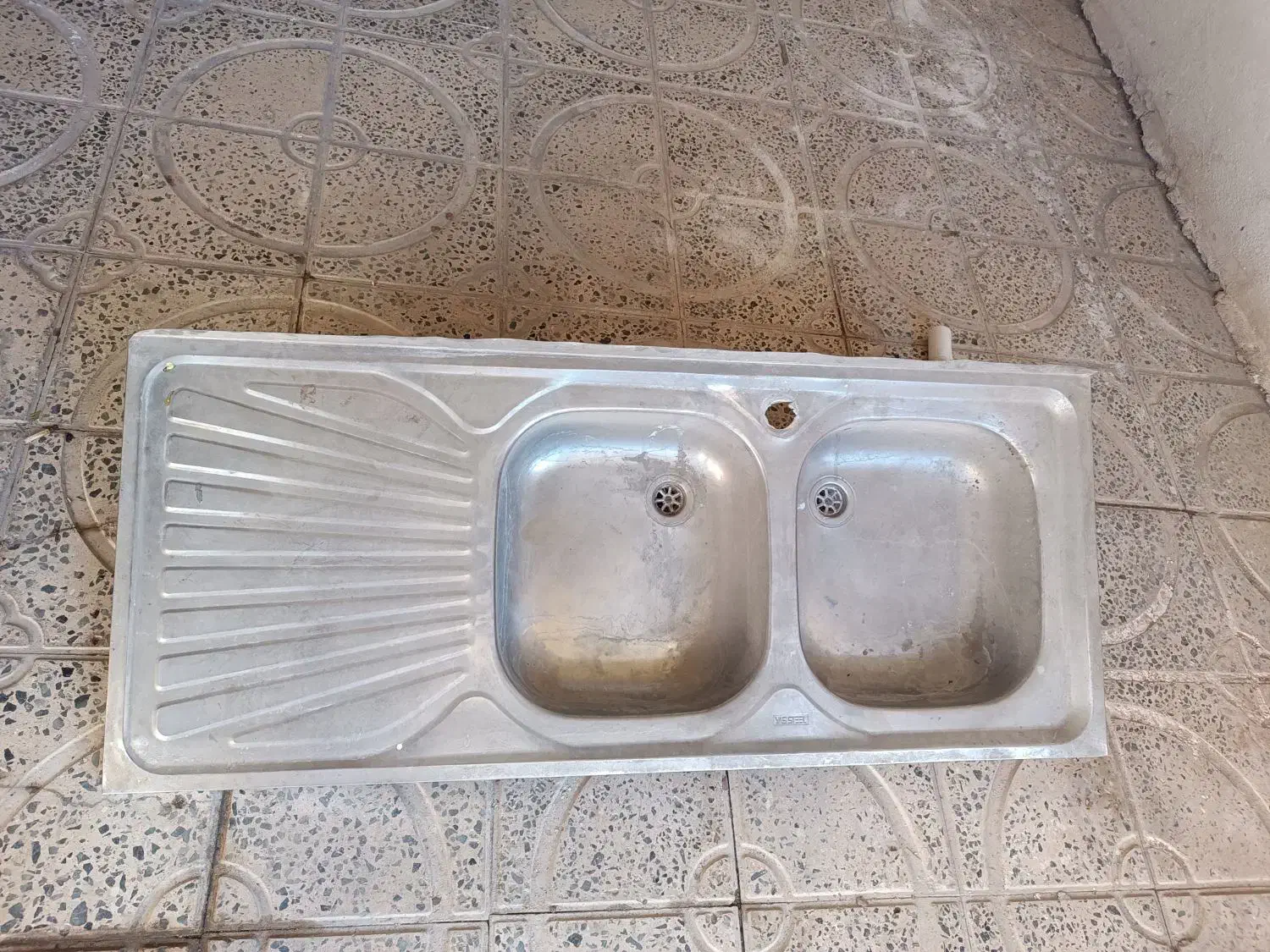 سینک ظرفشویی|آب‌چکان و نظم‌دهنده ظروف|ایوان, |دیوار