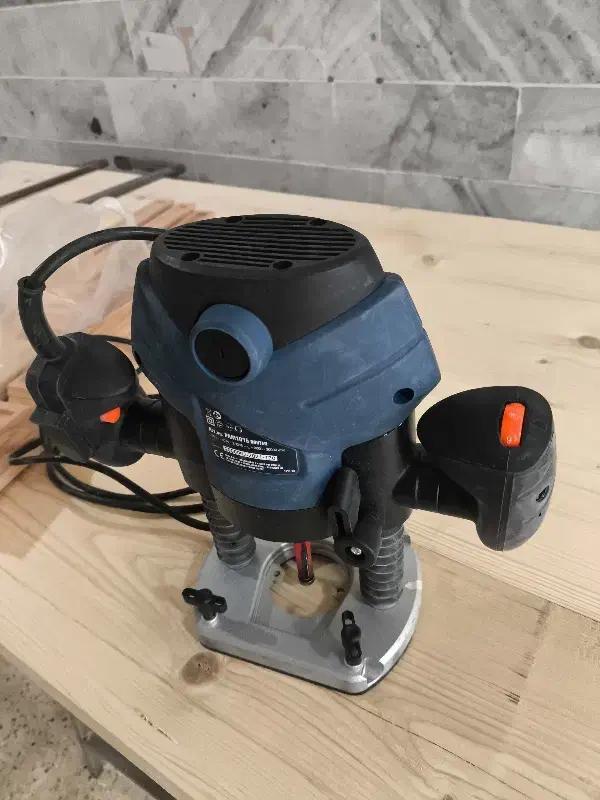 اور فرز نجاری|ابزارآلات|خان ببین, |دیوار