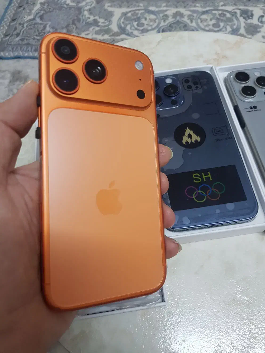 گوشی copi apell اپل فیک ۱۷پرومکس|موبایل|مشهد, شاهد (شهرک غرب)|دیوار