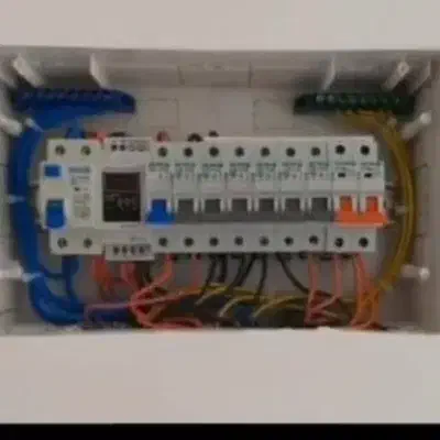 برقکار ساختمان نصب لاین نوری هالوژن خرده کاری|خدمات پیشه و مهارت|قزوین, |دیوار