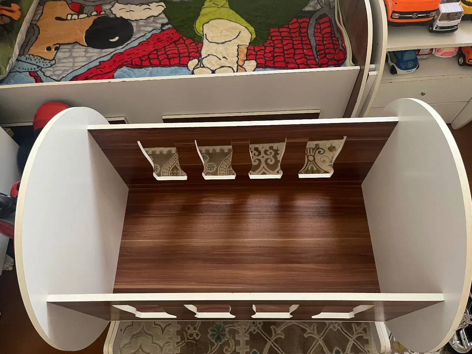 گهواره ی نوزاد|تخت و صندلی بچه|قیدار, |دیوار