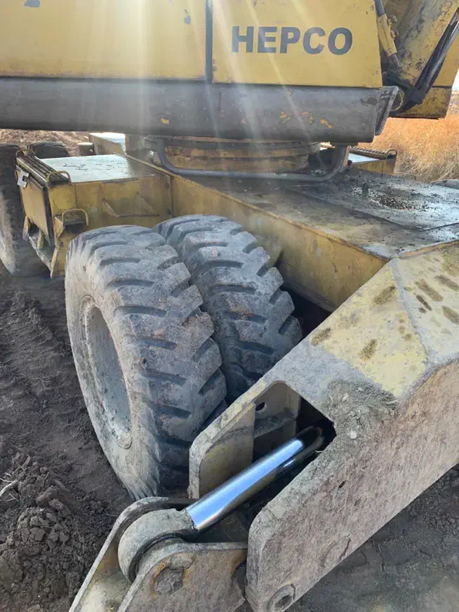 فروش بیل مکانیکی|خودرو سنگین|پیرانشهر, |دیوار