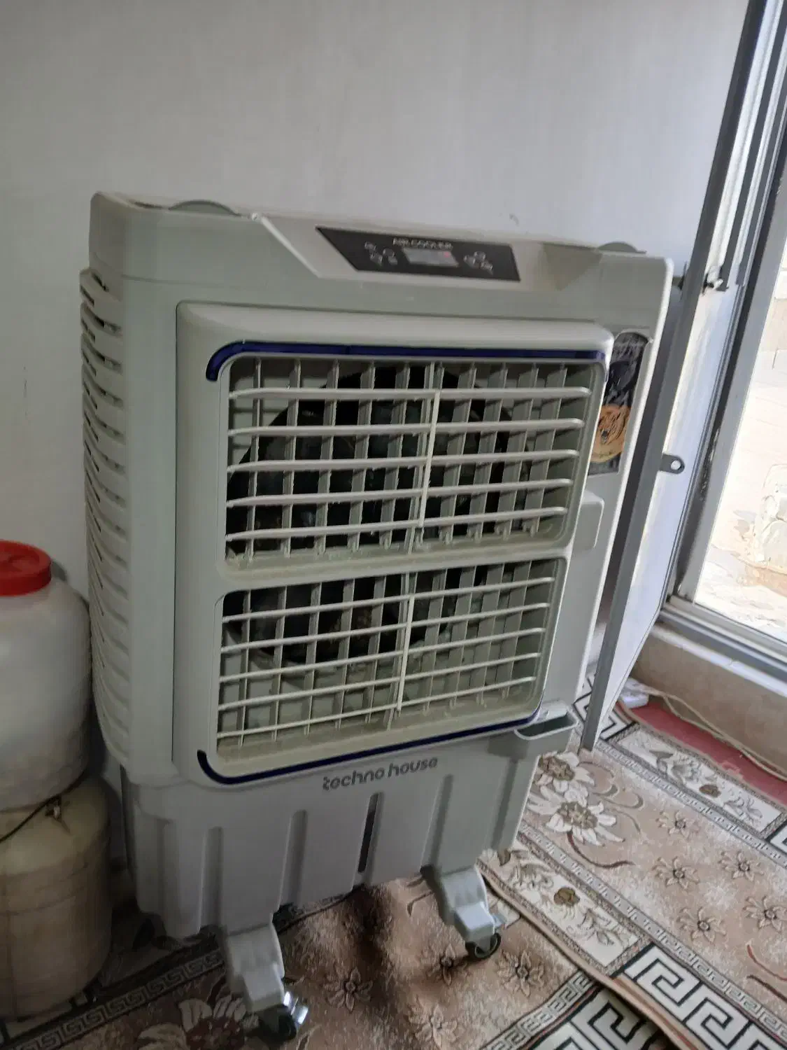 کولر ابی|کولر آبی|رباط‌کریم, وهن آباد|دیوار