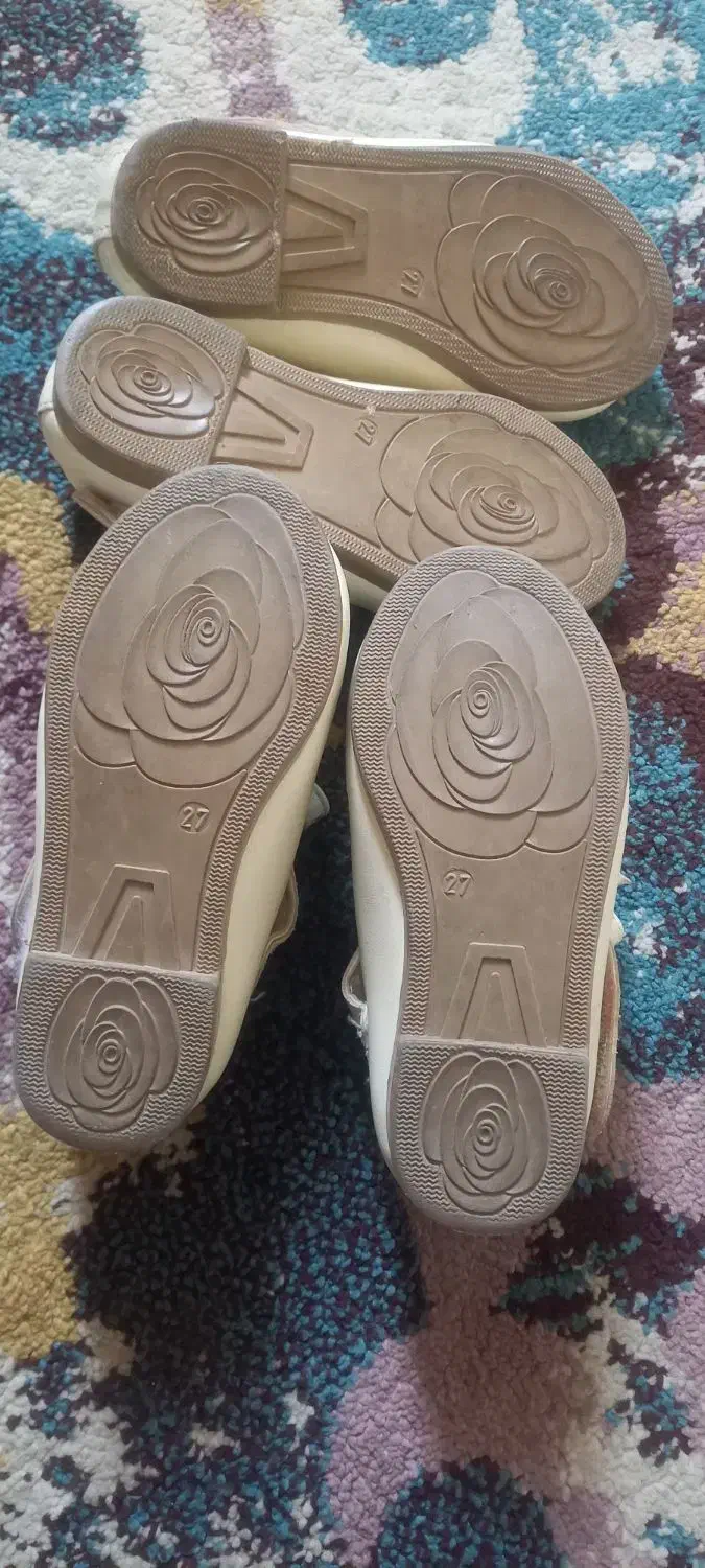 کفش دخترانه دوقلو|کفش و لباس بچه|فولادشهر, B7|دیوار