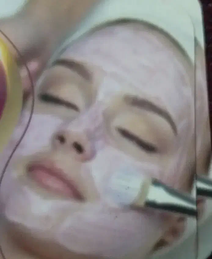 پاکسازی صورت|خدمات آرایشگری و زیبایی|سبزوار, امیر کبیر|دیوار