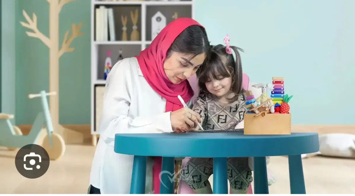 پرستار کودک و کمکی منزل|استخدام درمانی، زیبایی، بهداشتی|سبزوار, ولیعصر (نجار آباد)|دیوار