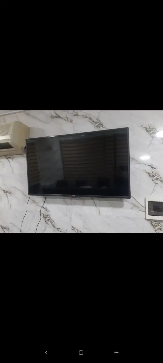 تلویزیون اسمارت 42اینچ|تلویزیون و پروژکتور|پرند, فاز ۰|دیوار