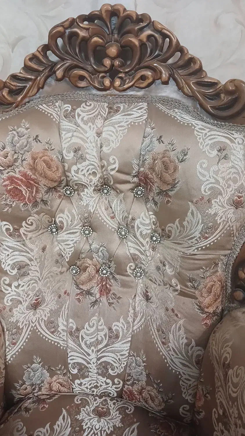 فروش مبل 9 نفره سلطنتی با گل میز|مبلمان خانگی و میز عسلی|صدرا-فارس, فاز ۲|دیوار