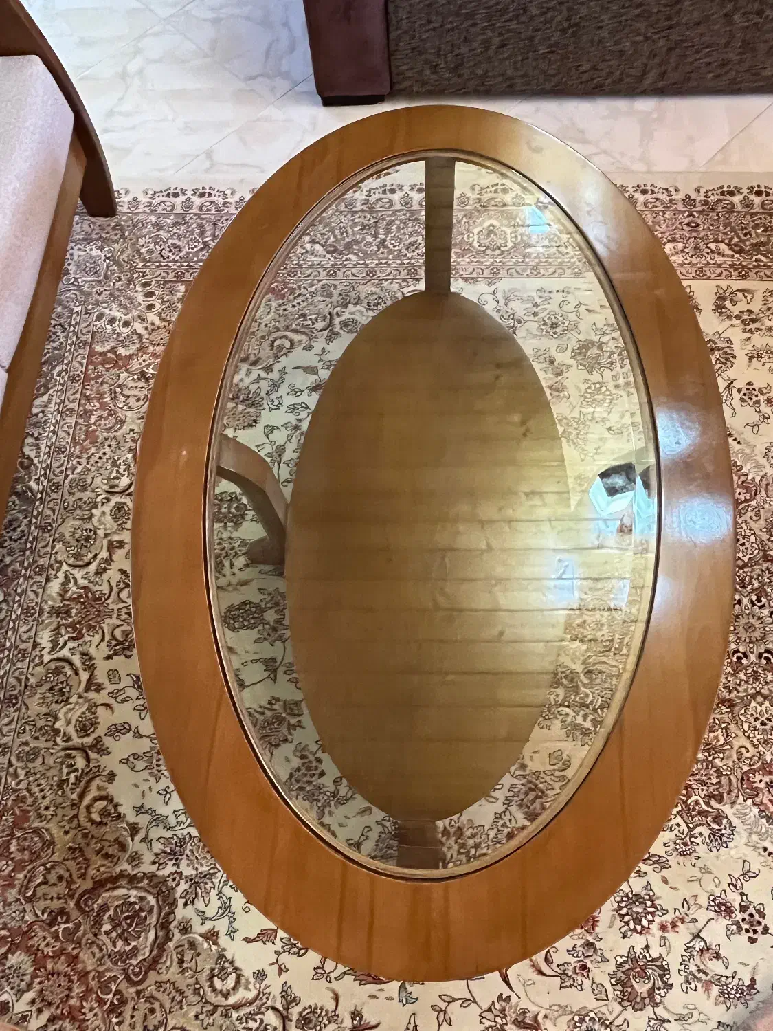 جلومبلی|مبلمان خانگی و میز عسلی|رضوانشهر, |دیوار