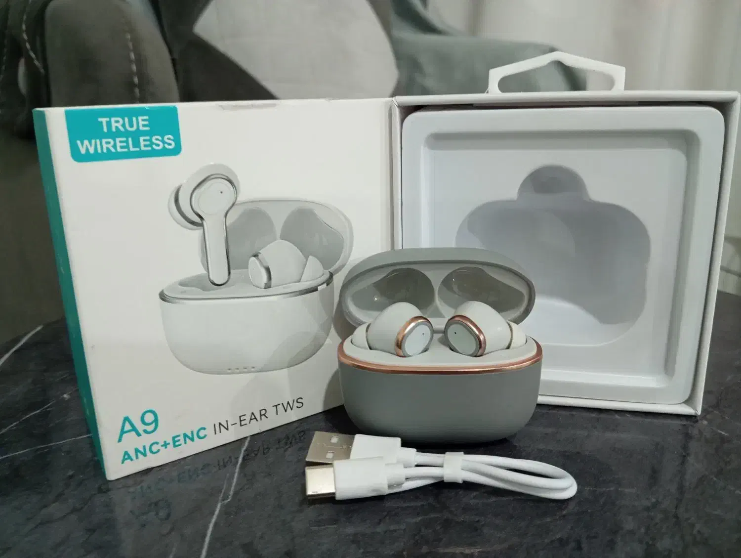 فرصت استثنایی فروش ایرپاد و شارژر اپل زیر قیمت|لوازم جانبی موبایل و تبلت|قروه, |دیوار