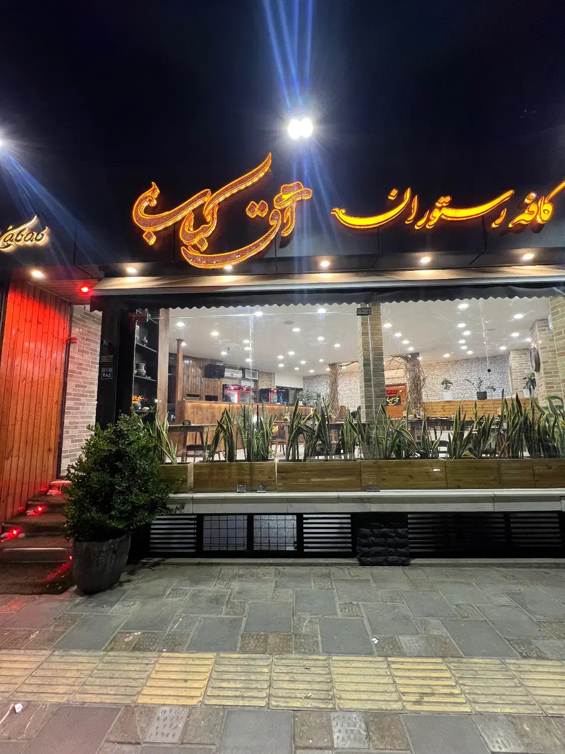 واگذاری رستوران|فروشگاه و مغازه|اصفهان, تخت فولاد|دیوار