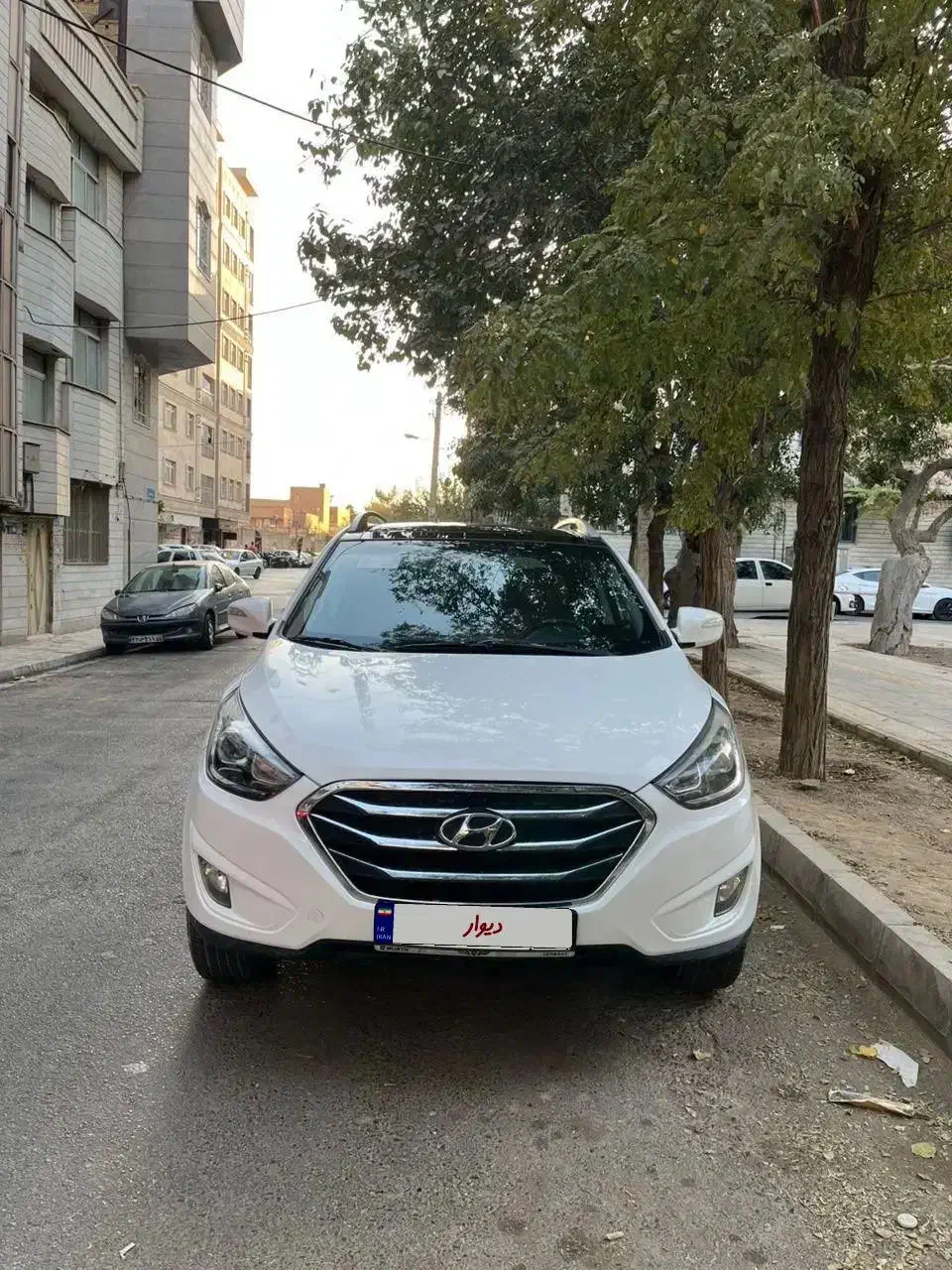 توسان ۲۰۱۵ سفید|خودرو سواری و وانت|تهران, بهمن یار|دیوار